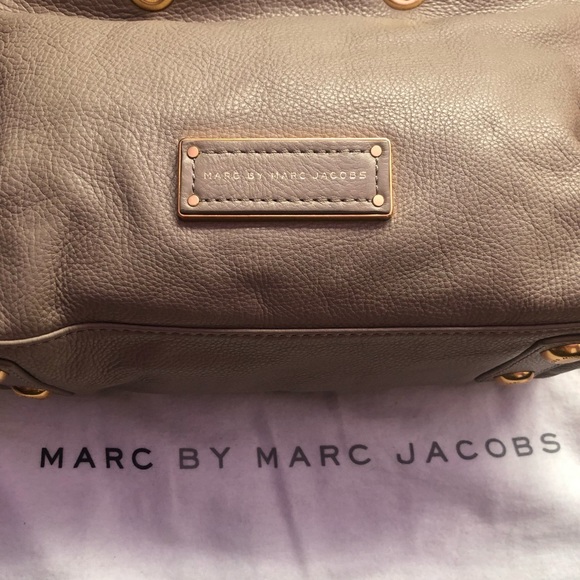Marc by Marc Jacobs Handbag - Picture 4 of 5